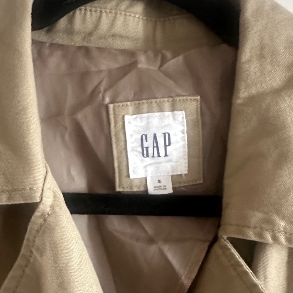 GAP Beige Outerwear